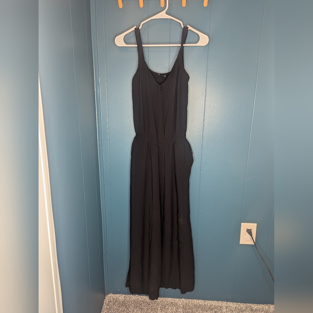 Black Sleeveless Jumpsuit